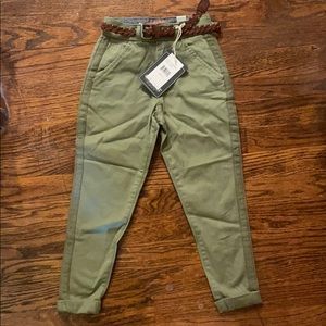 Girls pants with belt